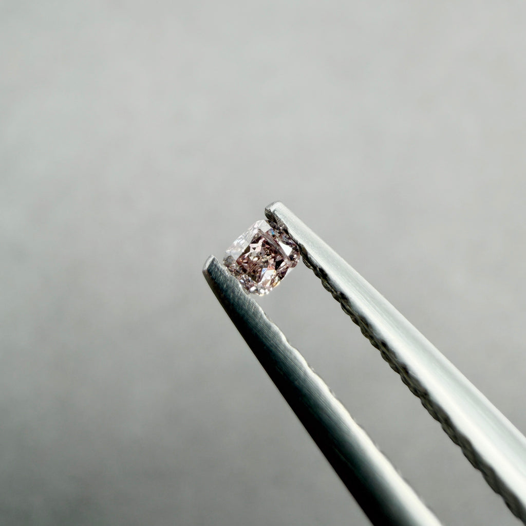 天然粉鑽 0.10克拉