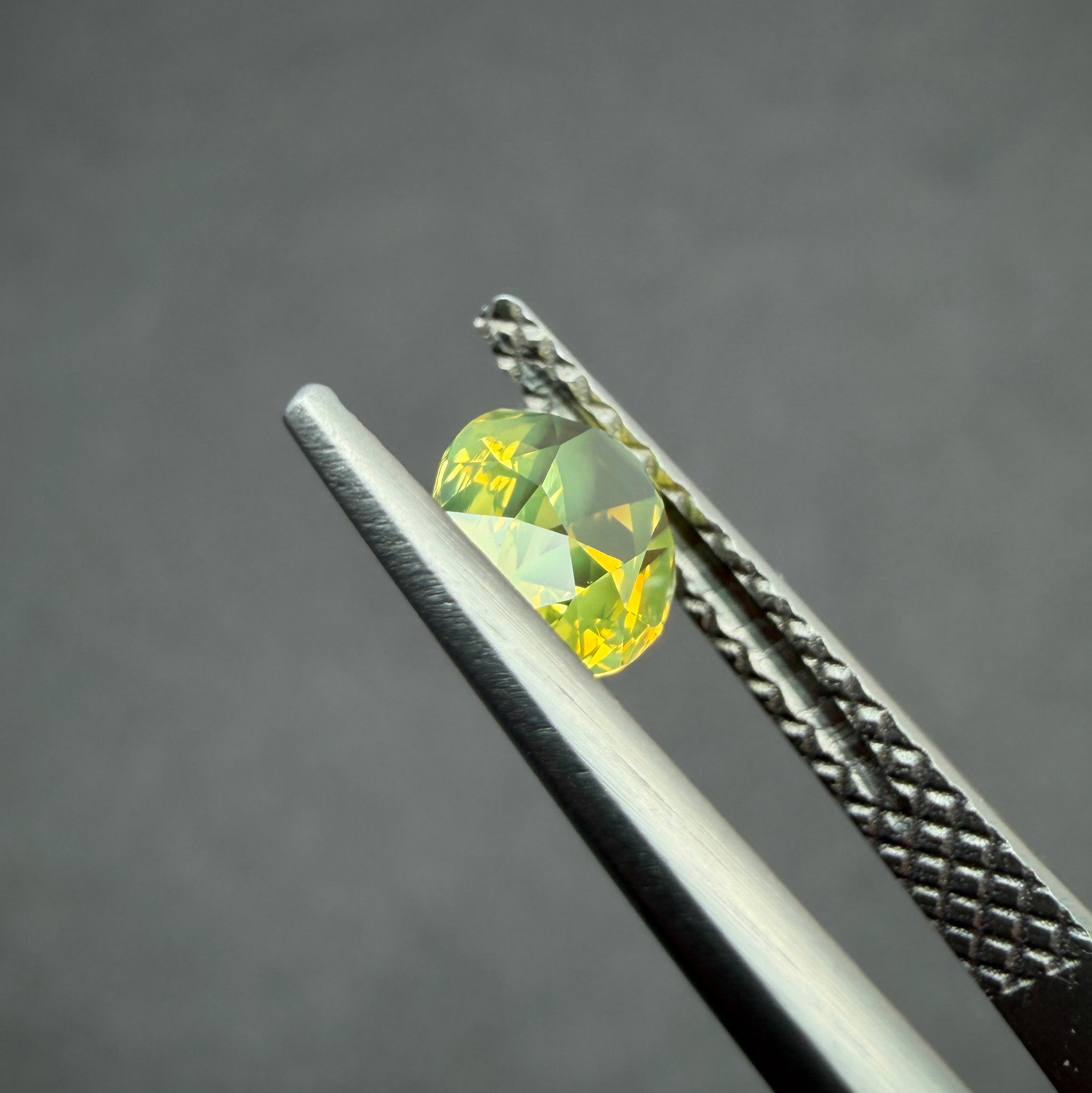 金綠玉寶石 1.33克拉