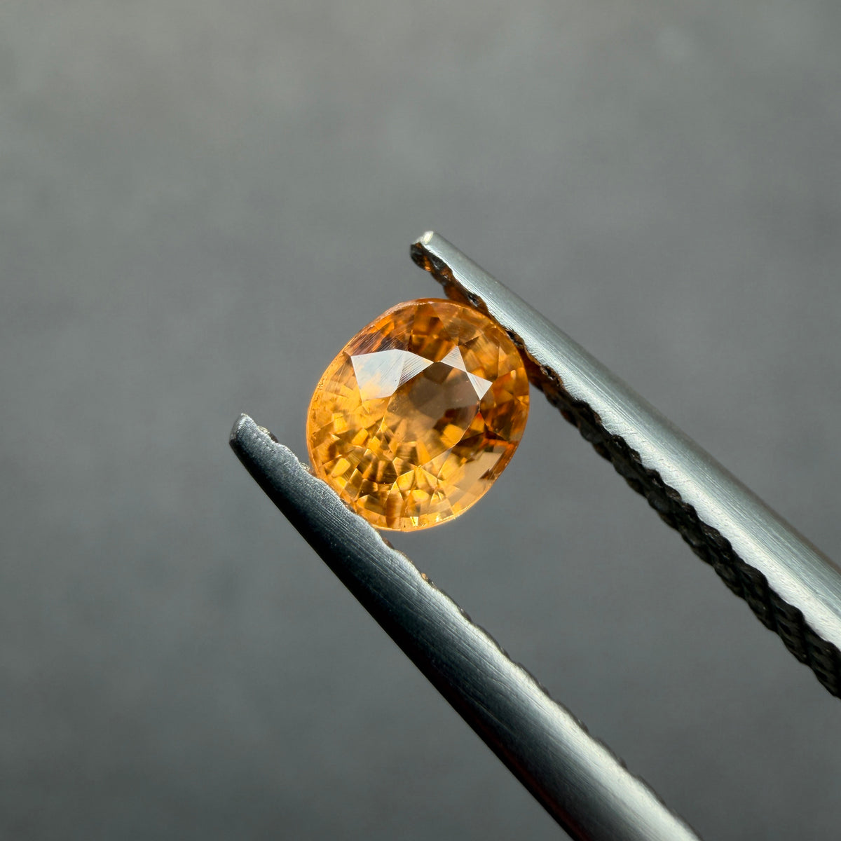 錳鋁榴石 芬達色階 0.80克拉