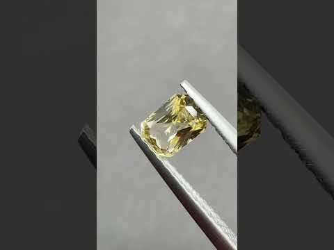 黃色藍寶石 1.1克拉